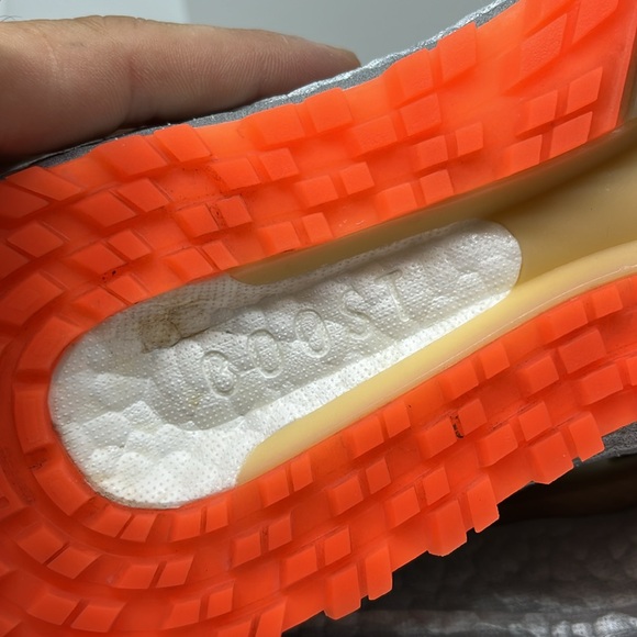 ADIDAS ULTRABOOST COLD RDY MENS RUNNING SHOES LIKE NEW FTL-07-034 - Picture 13 of 13